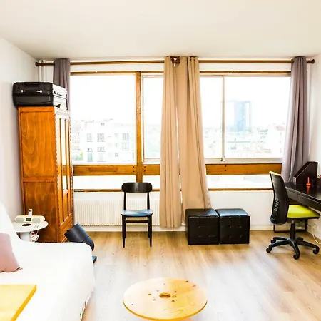 Apartment Nice And Typical Flat#paris Gambetta