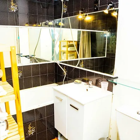 Apartment Nice And Typical Flat#paris Gambetta Paris